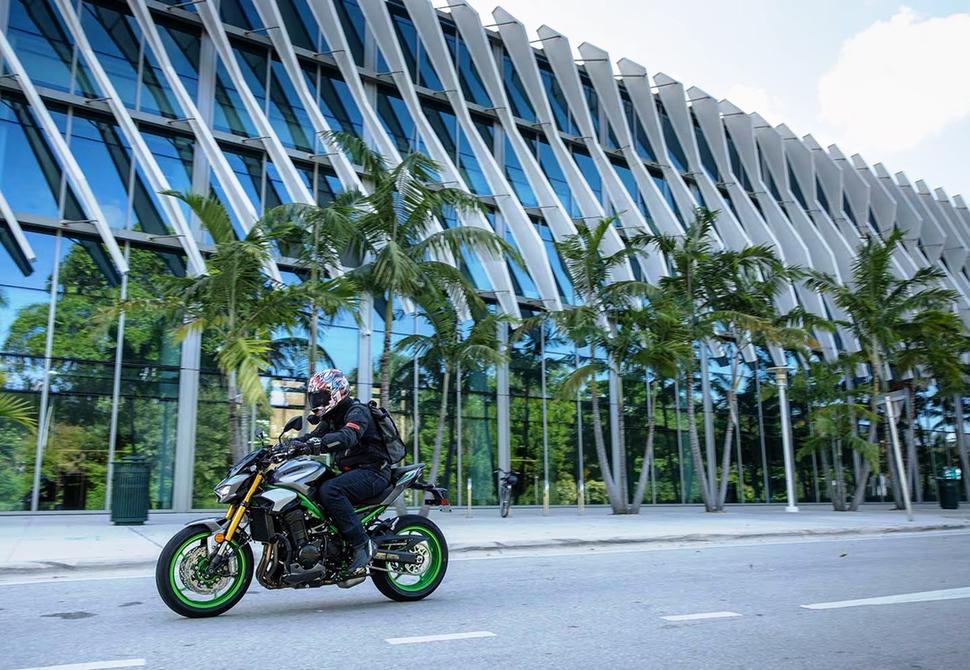 Kawasaki Z900 SE 2025 Kawasaki Z900 SE 2025