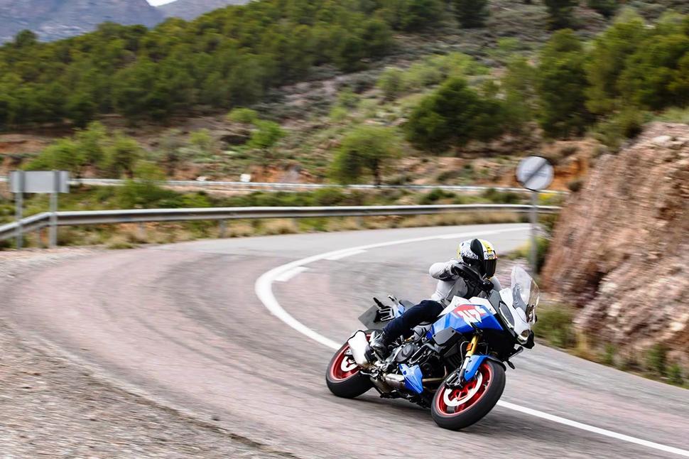 BMW F 900 XR 2025 BMW F 900 XR 2025