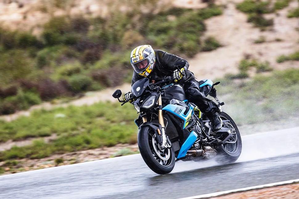 BMW S 1000 R 2025 BMW S 1000 R 2025