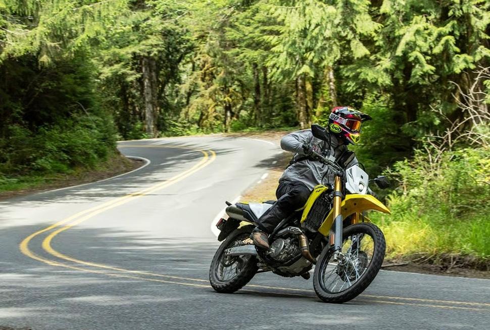 Suzuki DR-Z4S 2025 Suzuki DR-Z4S 2025