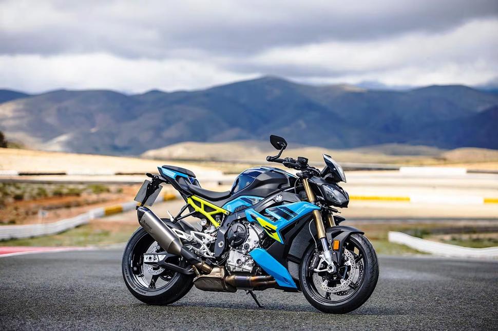 BMW S 1000 R 2025 BMW S 1000 R 2025