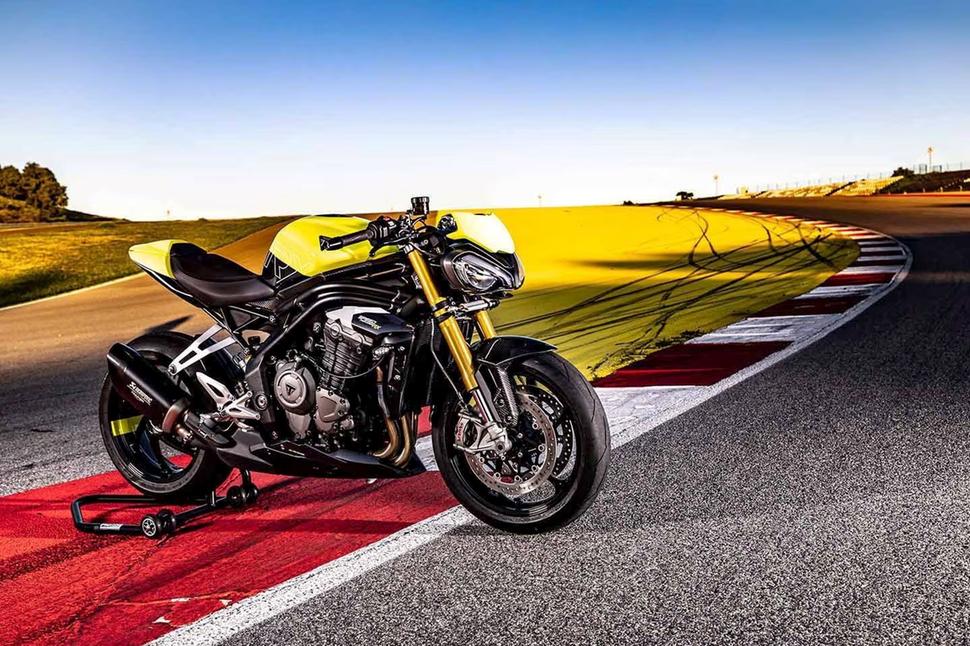 Triumph Speed Triple 1200 RX 2026 Triumph Speed Triple 1200 RX 2026