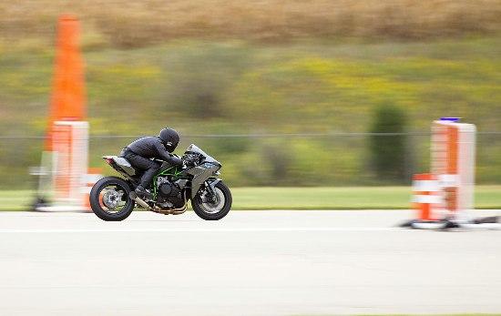 Kawasaki Ninja h2 от brock’s performance бьет рекорд скорости h2r