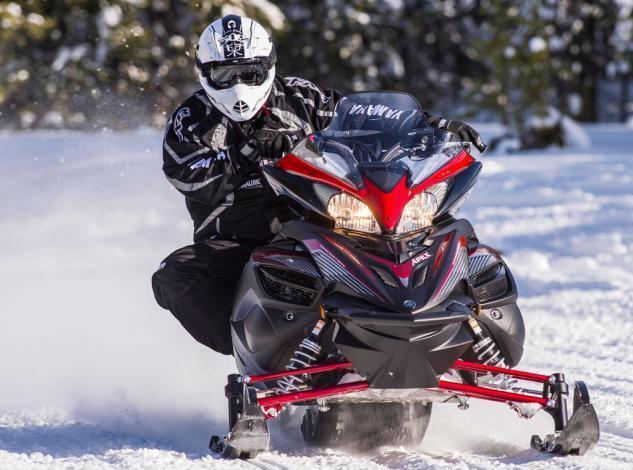 Лучший четырехтактный снегоход года—Yamaha MTX 153 MPI Turbo