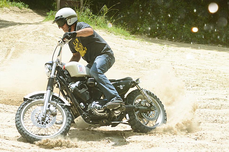 Скрэмблер Harley Davidson XL1200C Грега Хегмана
