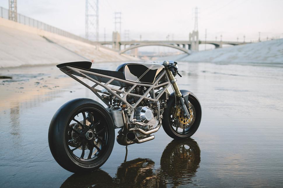 Мотоцикл как искусство: Ducati от команды Hazan Motorworks