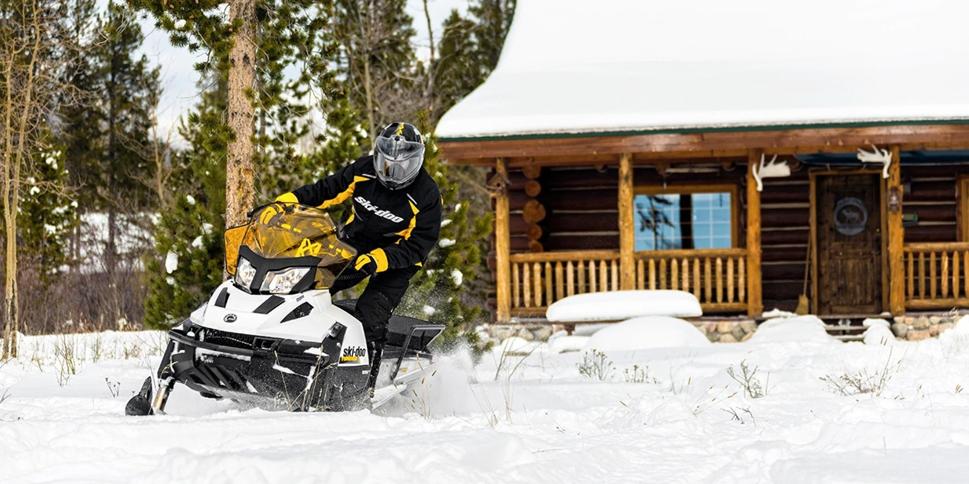 Снегоход Ski-Doo Tundra Sport 550