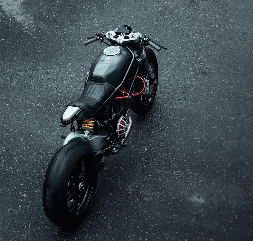 Быстрый, карбоновый Ducati SS 1100 Carbon из Москвы