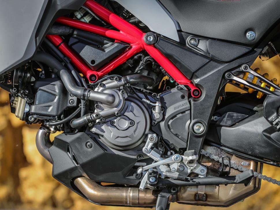 Двигатель Ducati Multistrada 950 S