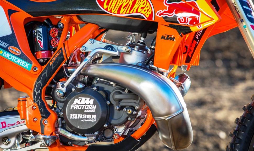 KTM 300 SX Купера Вебба для Red Bull Straight Rhythm. Тест и обзор