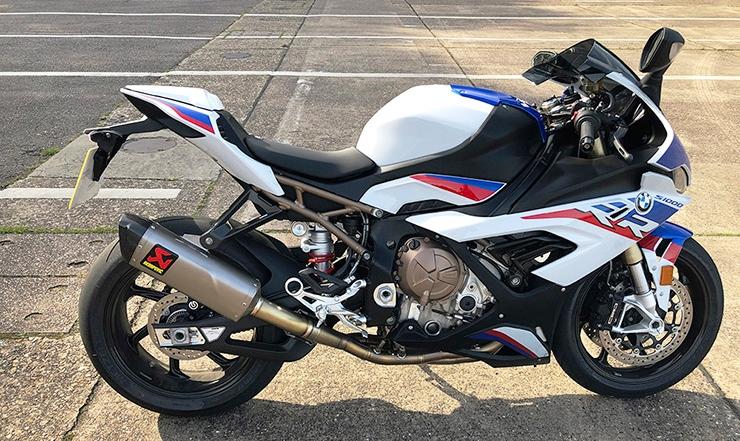 Bmw s1000rr расход топлива