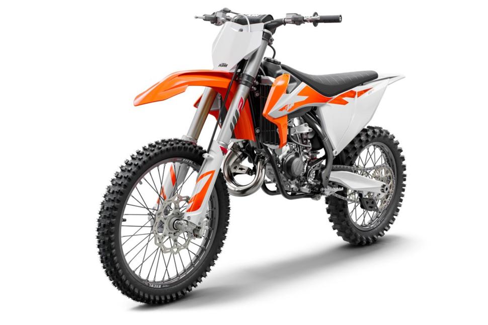 Yamaha YZ125 2020 и KTM 125 SX 2020 