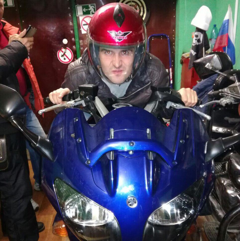 Конечно же это, тот шикарный мотоцикл, который возит меня по сей день - Yamaha FJR 1300 2005 г.в.