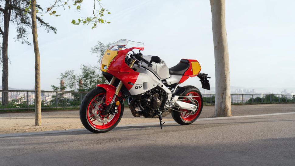 Yamaha XSR900 GP 2024