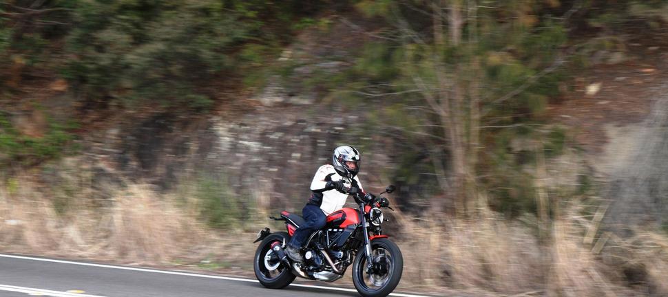 Ducati Scrambler Full Throttle