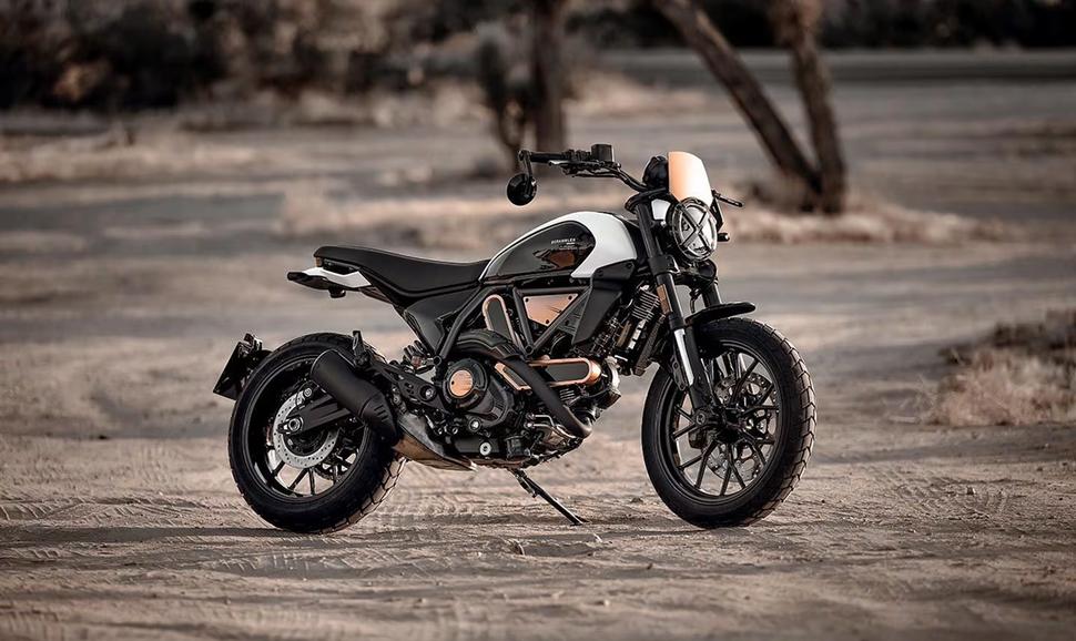 Ducati Scrambler 10° Anniversario Rizoma Edition