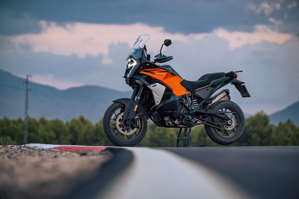 KTM 1390 SUPER ADVENTURE S EVO 2025