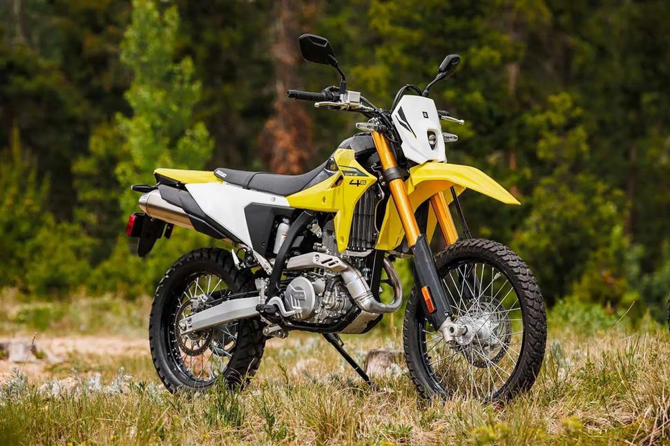 Suzuki DR-Z400S 2025