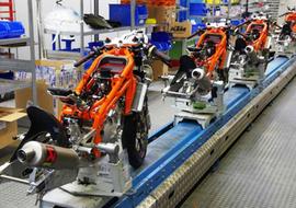 KTM останавливает производство опять