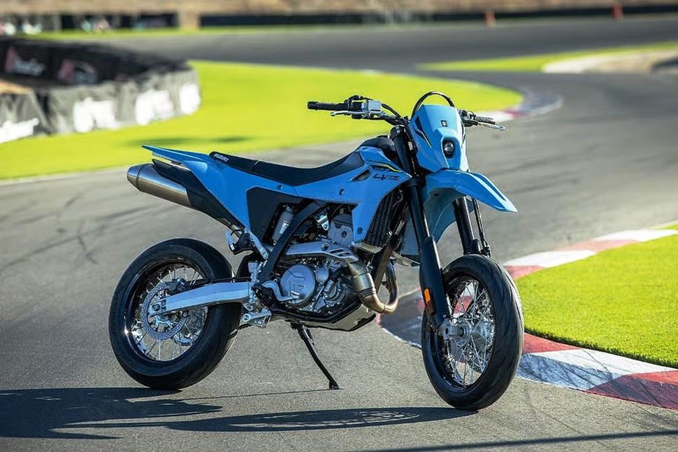 Suzuki DR-Z4SM 2025