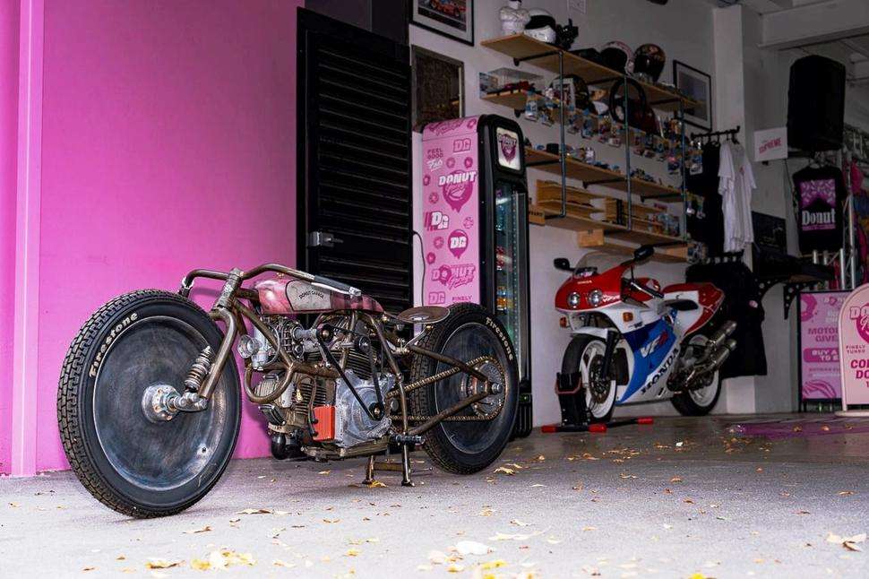 Мусорный кастом с компрессором и двигателем Ducati M600