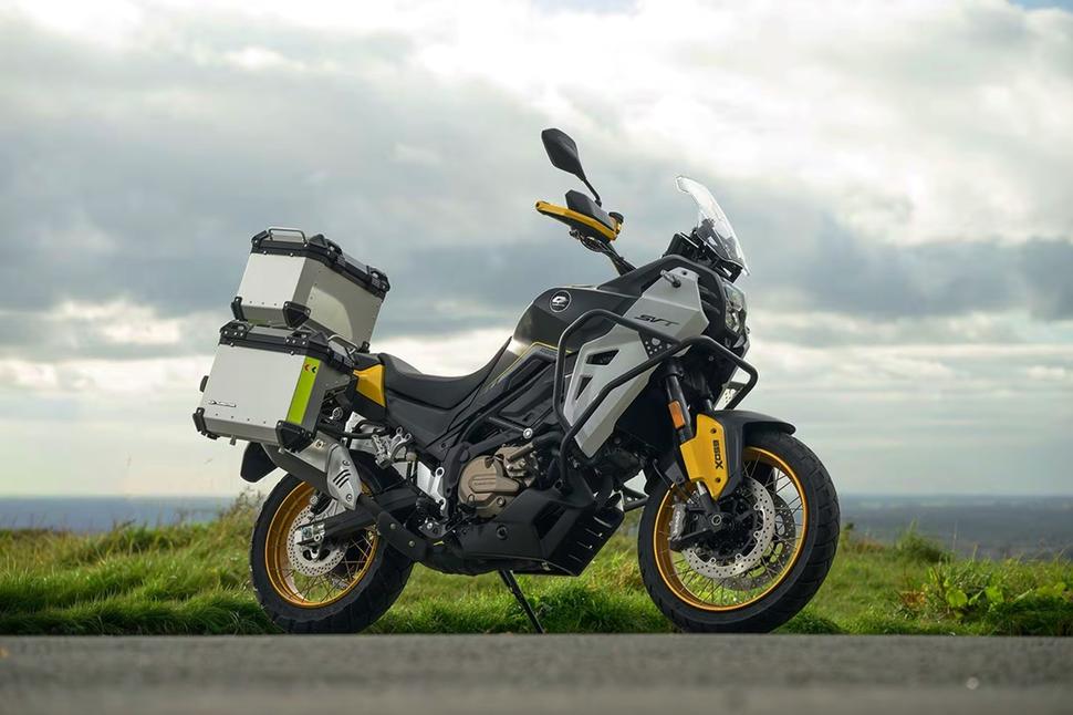 QJMotor SVT650 X 2025