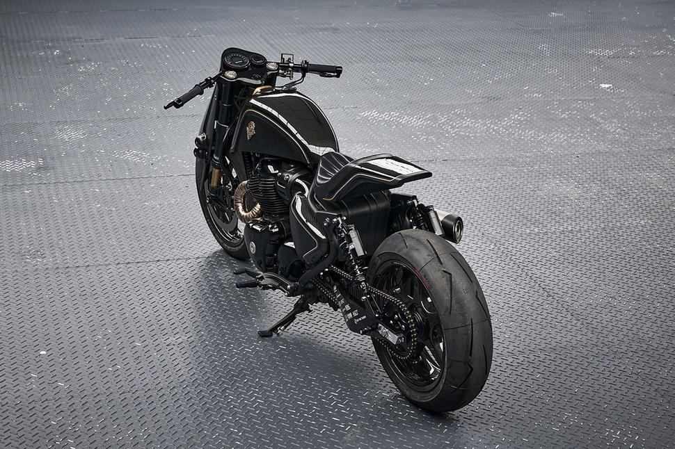 Кастом Royal Enfield Shotgun 650