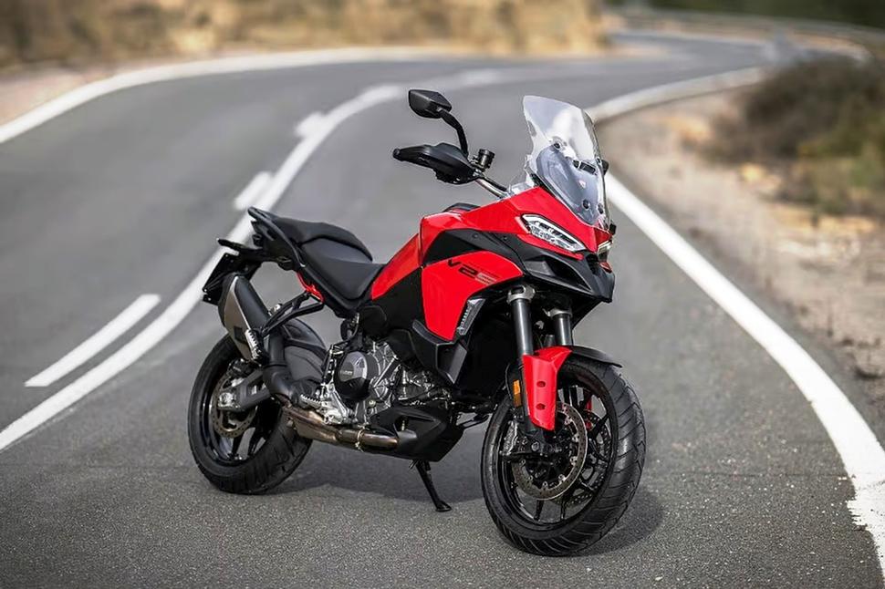 Ducati Multistrada V2 S 2025