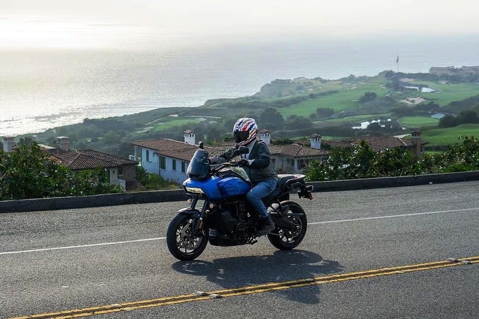 Harley-Davidson Pan America ST 2026