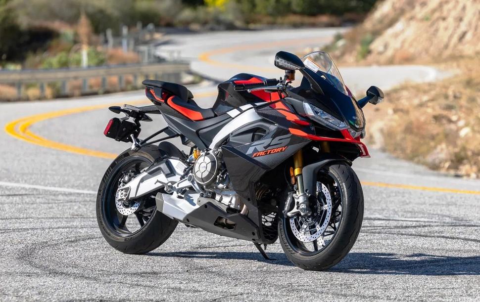 Aprilia RS 660 Factory 2026