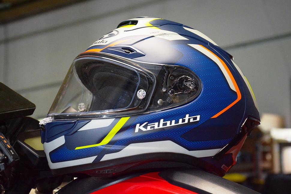 Kabuto F-17 GP