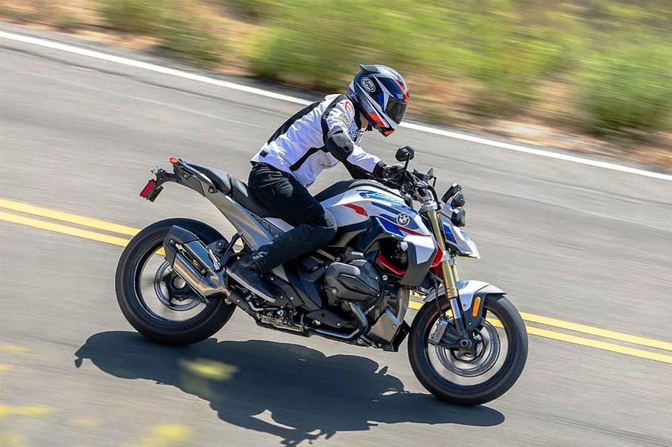 BMW R 1300 R ASA 2026
