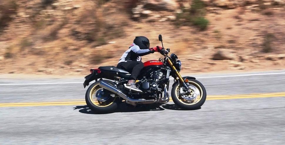 Kawasaki Z900RS SE ABS 2026