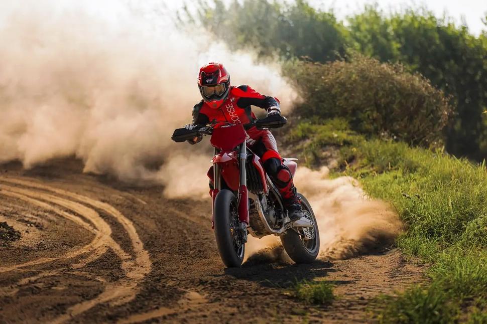 Ducati Desmo450 SM 2027