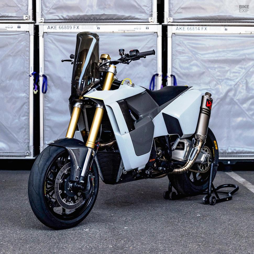 KTM 1190 Adventure R supermoto