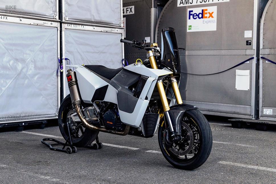 KTM 1190 Adventure R supermoto