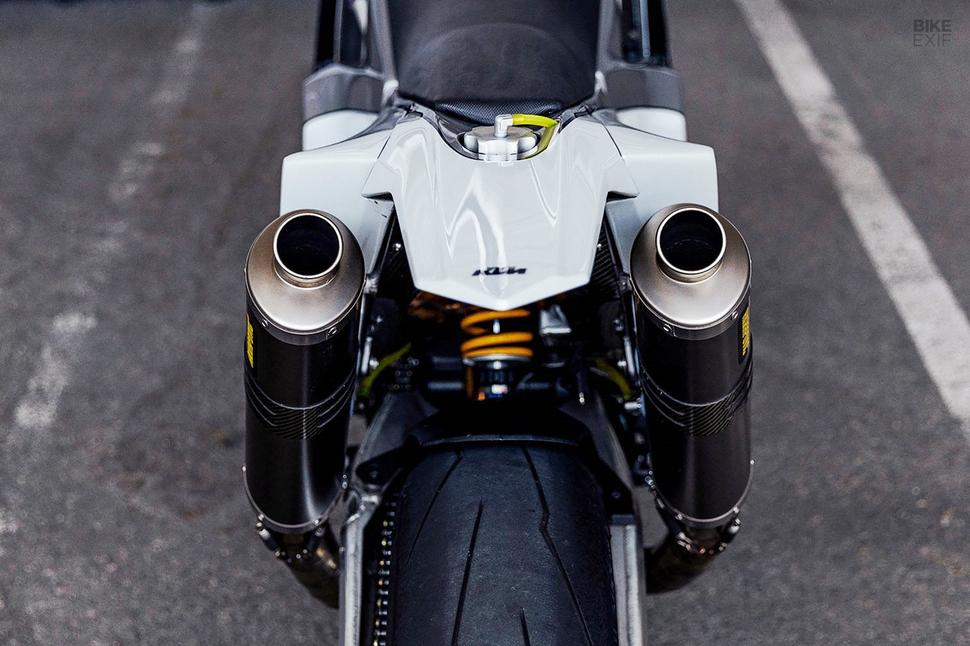 KTM 1190 Adventure R supermoto
