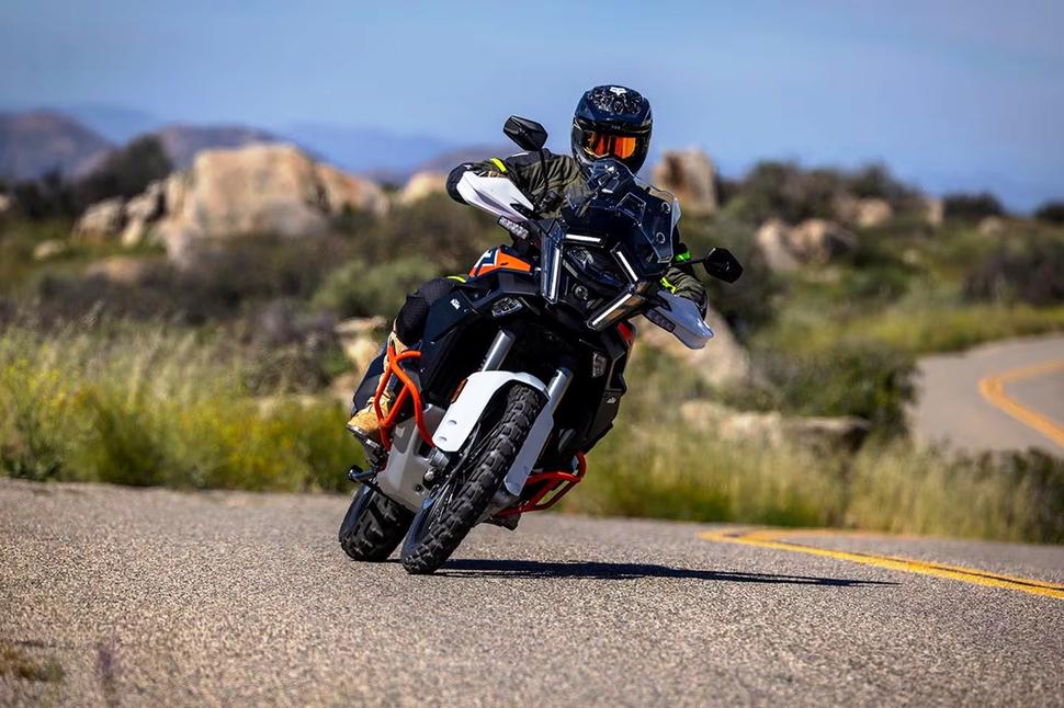 1390 Super Adventure R 2026